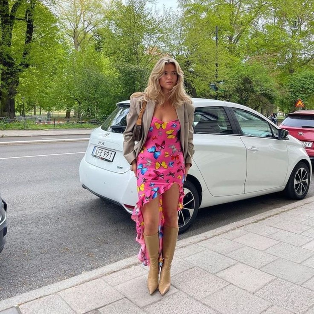 Knee high leather boots